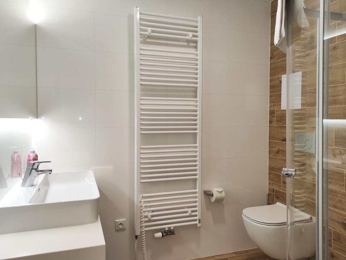 Apartment Tichy U Mumlavskeho Vodopadu 2kk S Garazi V Tesne Blizkosti Hornickeho Muzea - By Relax *
