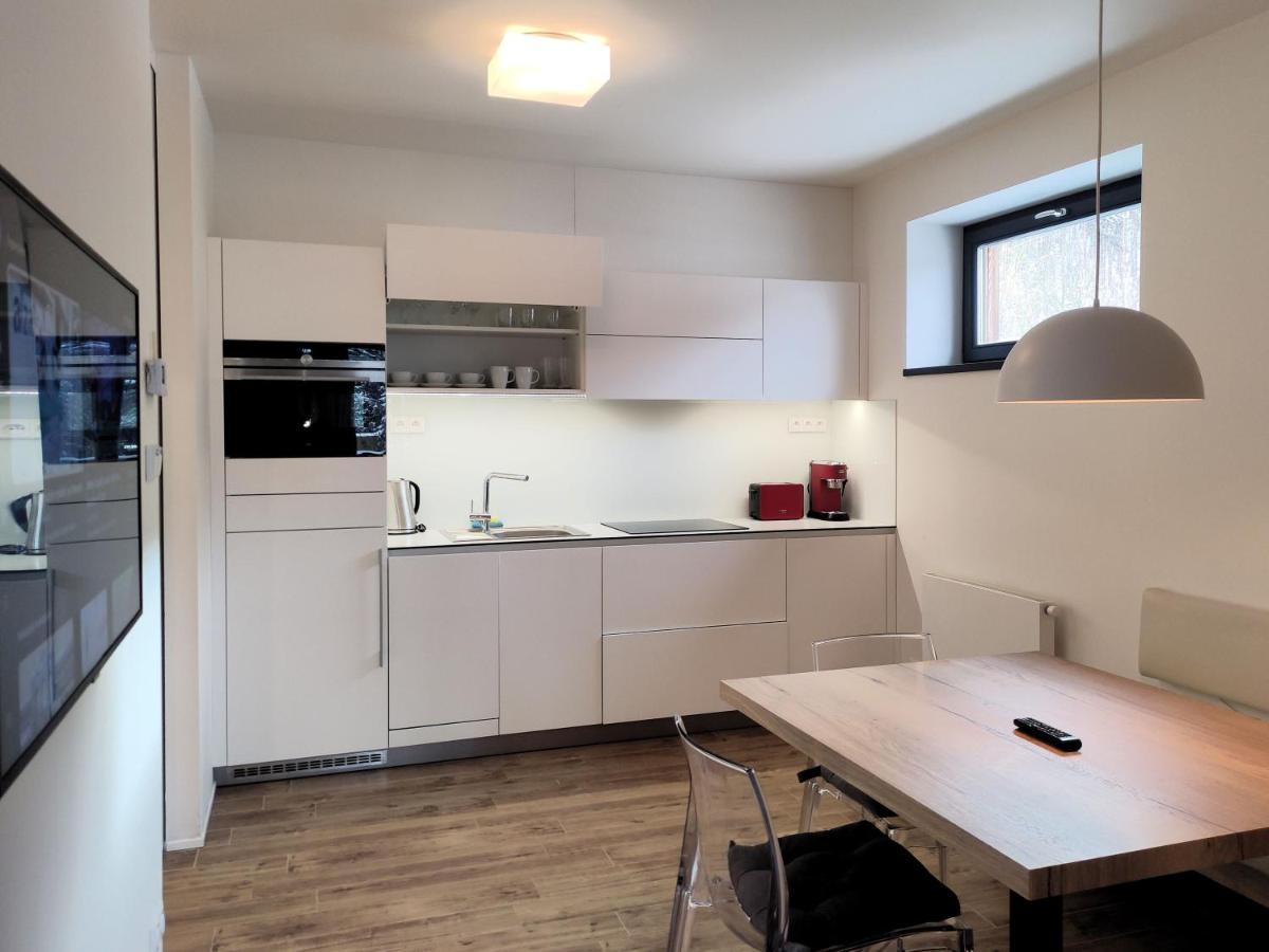 Apartmán Tichy U Mumlavskeho Vodopadu 2kk S Garazi V Tesne Blizkosti Hornickeho Muzea - By Relax